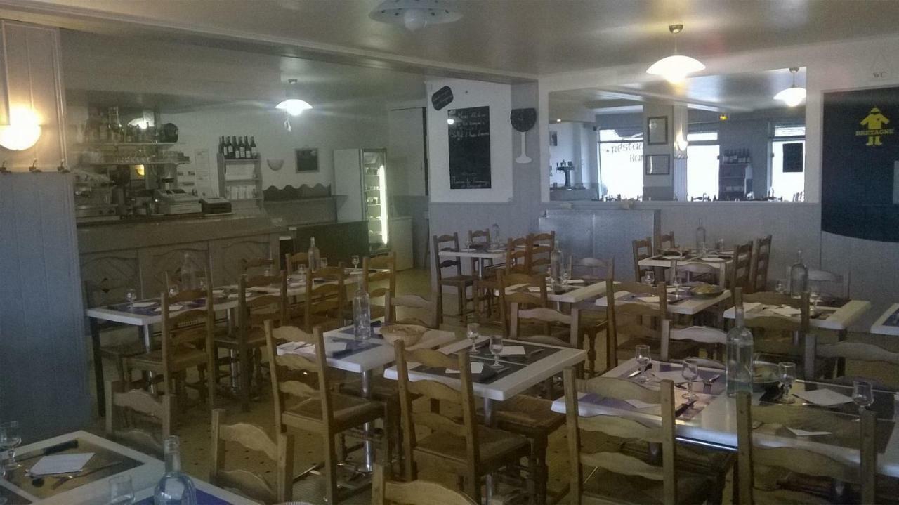 Le Breton Hotel Basse-Indre Екстериор снимка